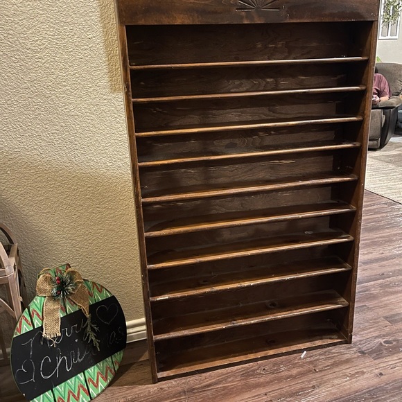 Wood cabinet